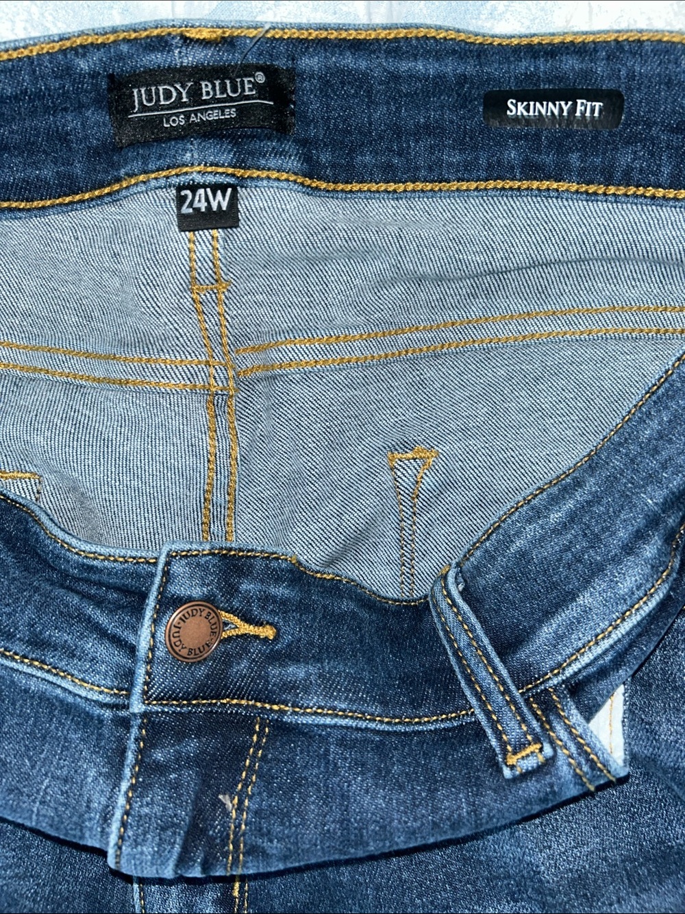 Judy Blue Women’s Blue Stretch Denim Jeans 24W NWT - Picture 3 of 6